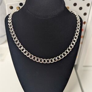 Beautiful men's chain necklace